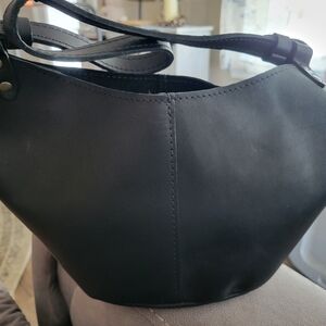 Portland leather small kangaroo